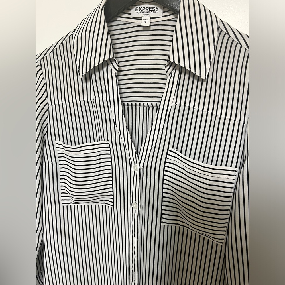 Express black & white striped slim fit portofino shirt size S - Picture 2 of 8